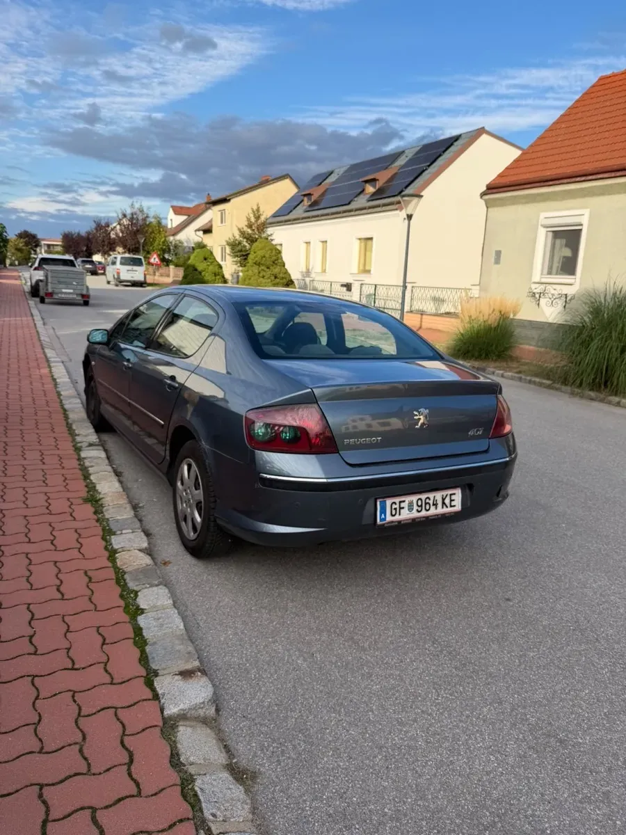 Peugeot 407