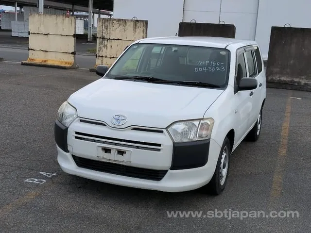 Toyota Probox 2016 photo 2