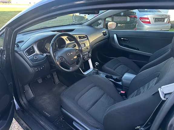 Kia Ceed 2014 photo 5