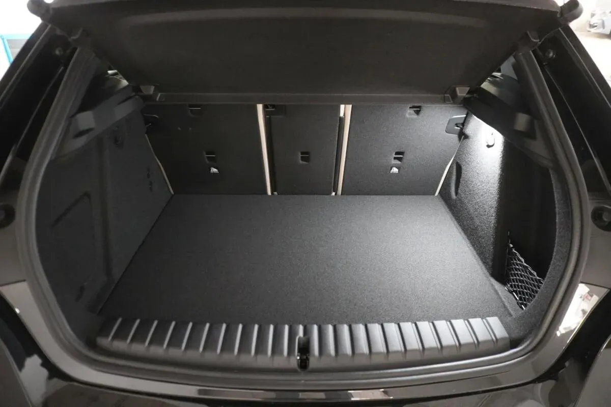 BMW 1 Series 2026 photo 3