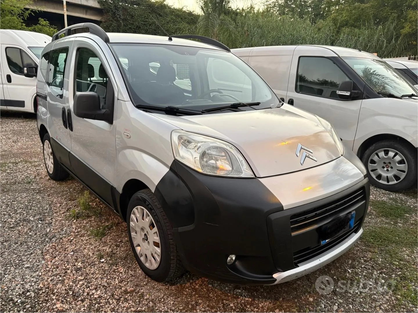 Citroen Nemo 2012 photo 2