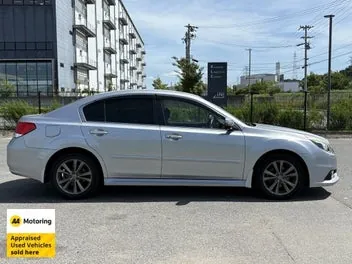 Subaru Legacy 2013 photo 4