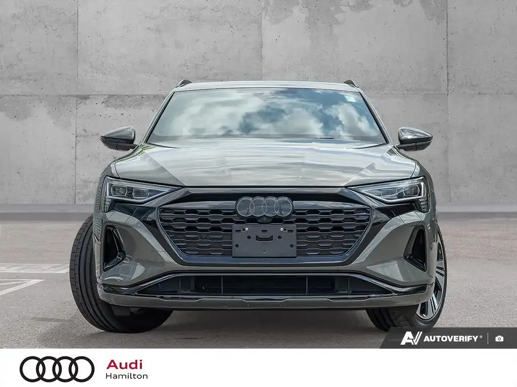 Audi Q8 E-Tron 2024 photo 2