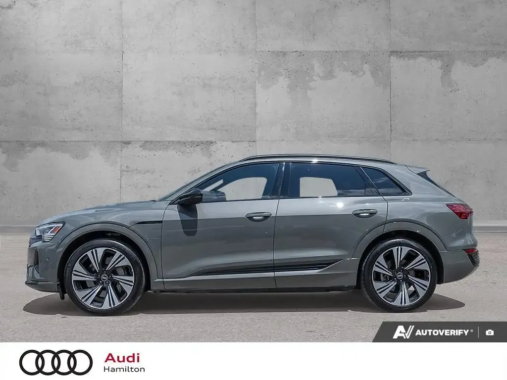 Audi Q8 E-Tron 2024 photo 3