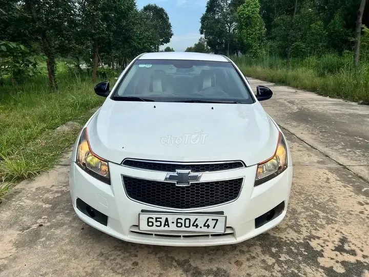 Chevrolet Cruze 2011 photo 3