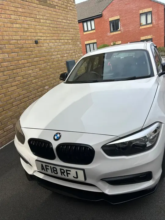 BMW 1 Series 2018 photo 2