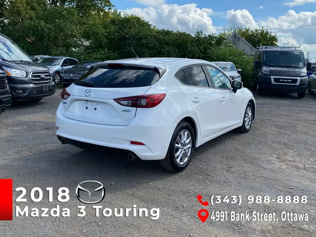 Mazda 3 2018 photo 3