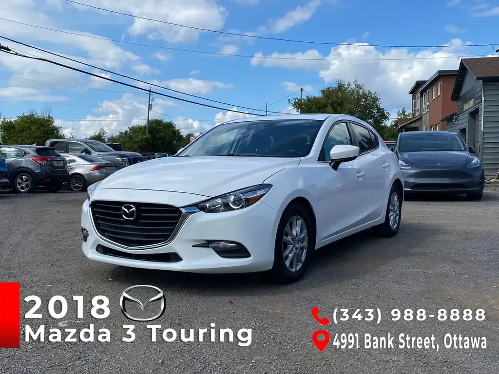 Mazda 3 2018 photo 2