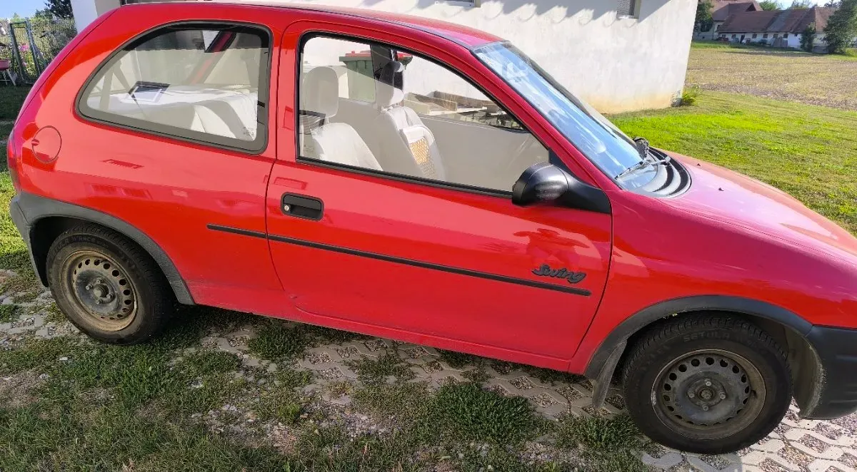 Opel Corsa 1994 photo 2