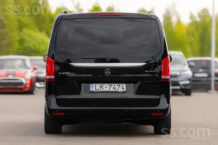 Mercedes-Benz V250 2014 photo 5
