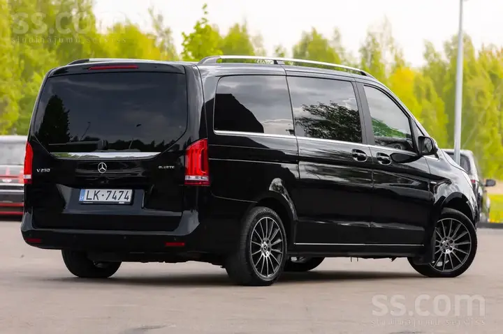 Mercedes-Benz V250 2014 photo 4