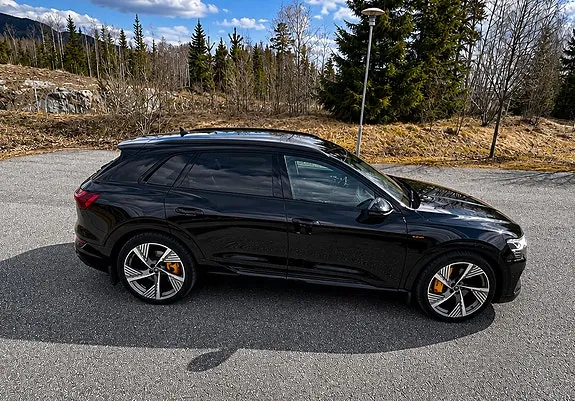 Audi E-Tron 2023 photo 4