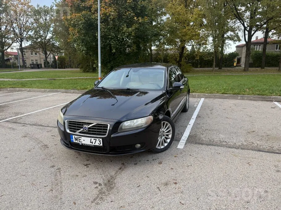 Volvo S80