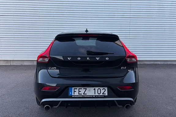 Volvo V40 2014 photo 3