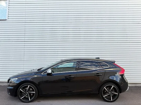 Volvo V40 2014 photo 2