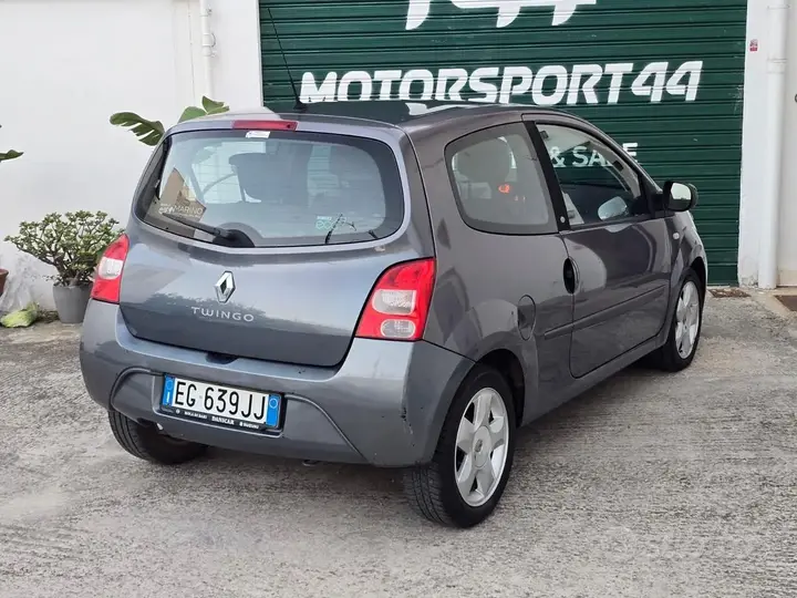 Renault Twingo 2011 photo 3