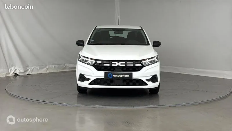 Dacia Sandero 2024 photo 2