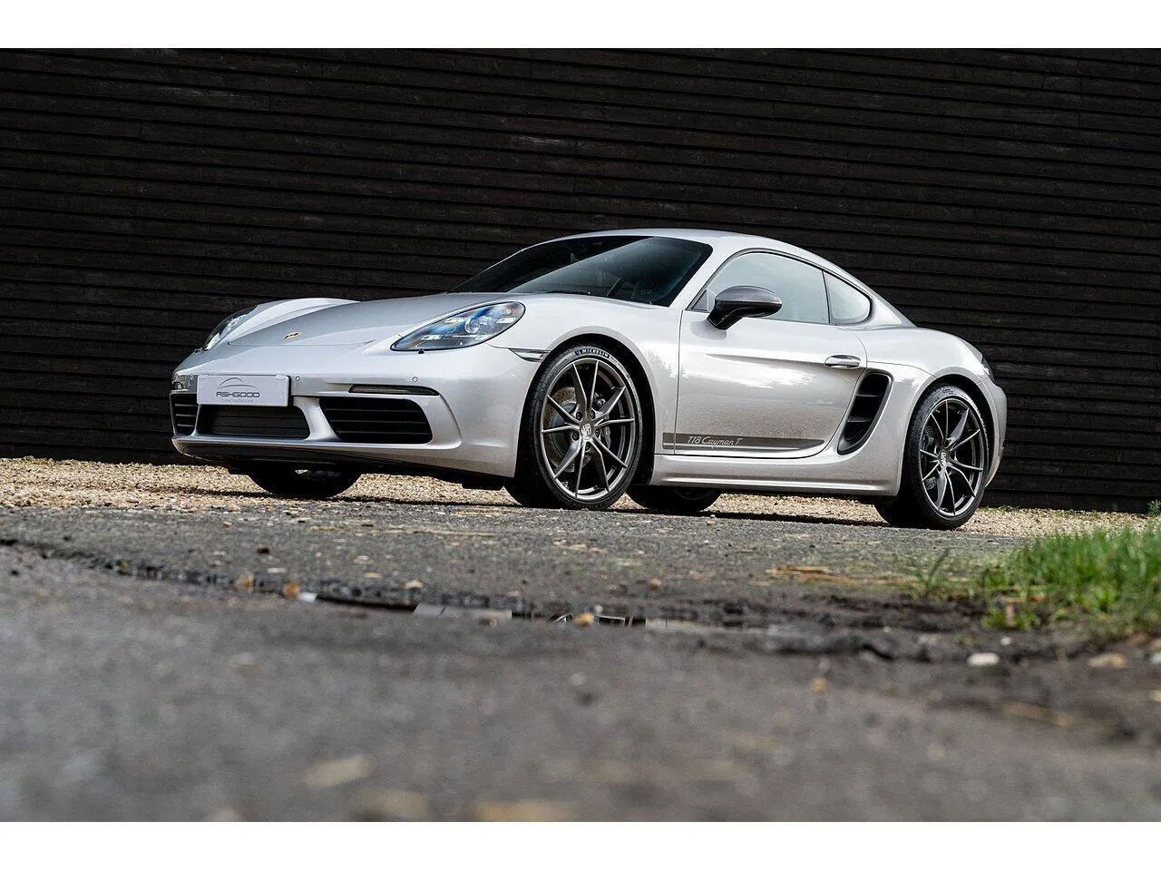 Porsche 718 Cayman