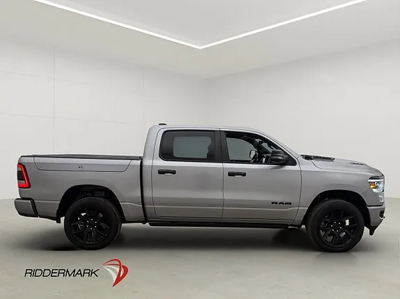 Dodge Ram 1500 2023 photo 2