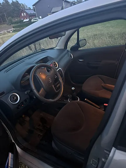 Citroen C3 2007 photo 4