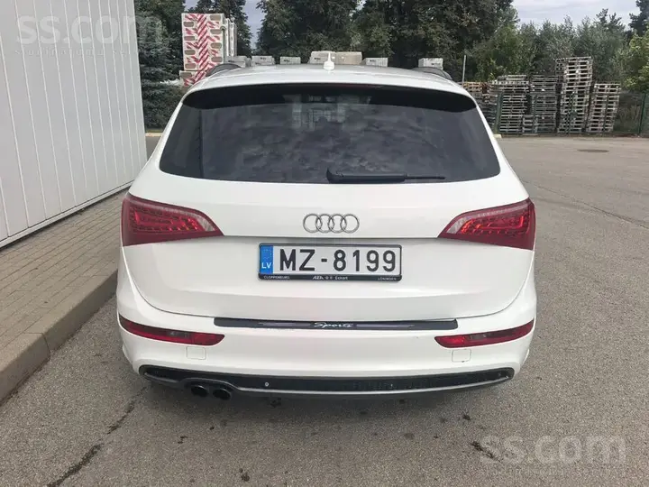 Audi Q5 2012 photo 2