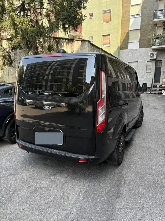 Ford Tourneo Custom 2022 photo 2