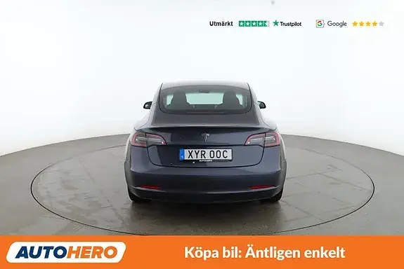 Tesla Model 3 2022 photo 4
