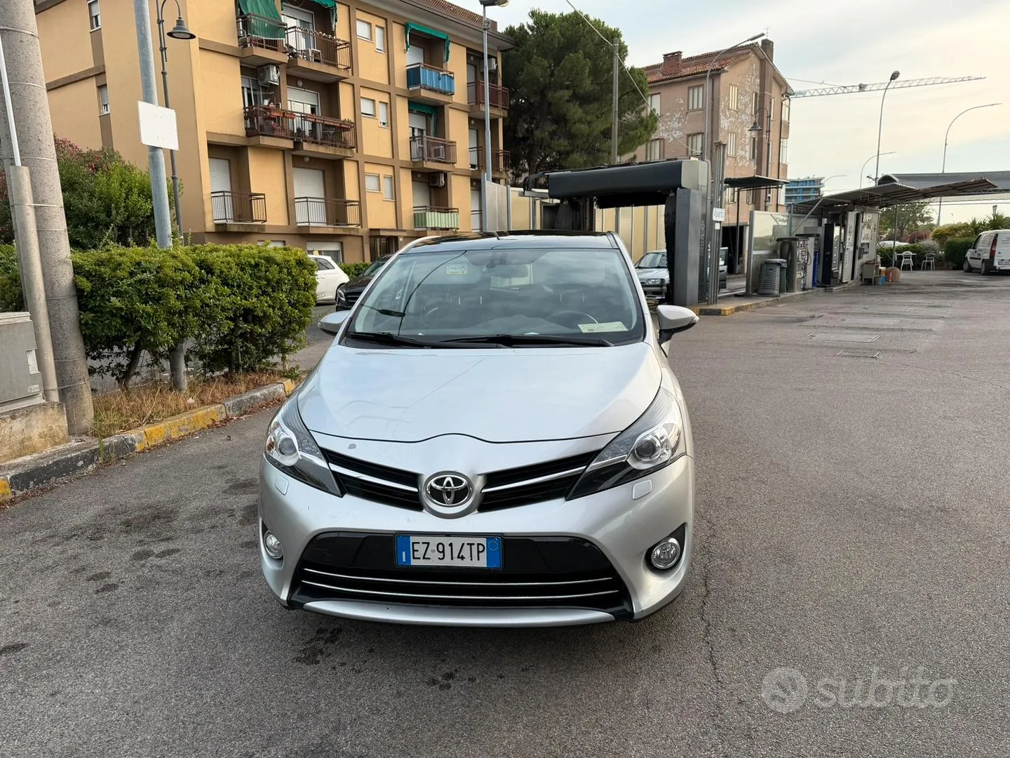 Toyota Verso 2015 photo 2