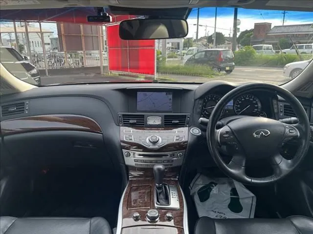 Nissan Fuga 2018 photo 3
