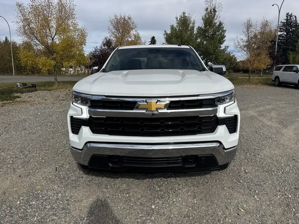 Chevrolet Silverado 1500 2026 photo 2