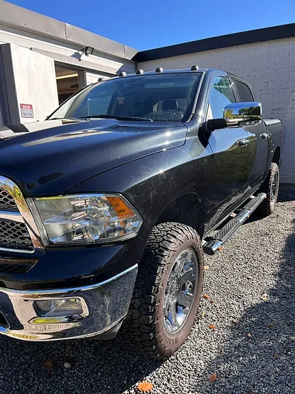 Ram 1500 2011 photo 3
