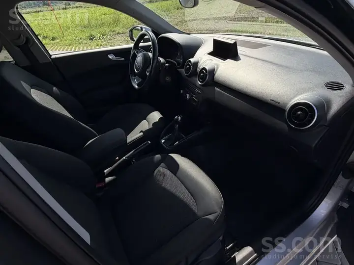 Audi A1 Sportback 2012 photo 5