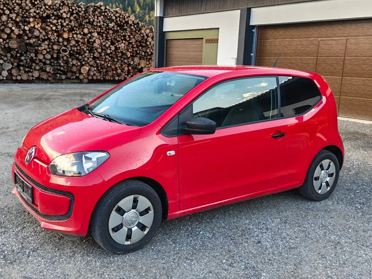 Volkswagen Up 2012 photo 2