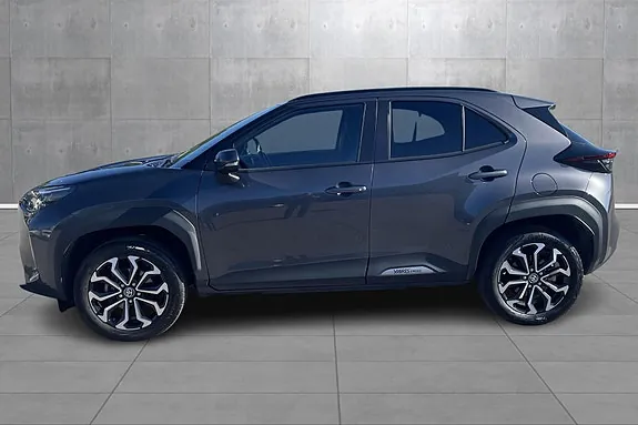 Toyota Yaris Cross 2025 photo 2