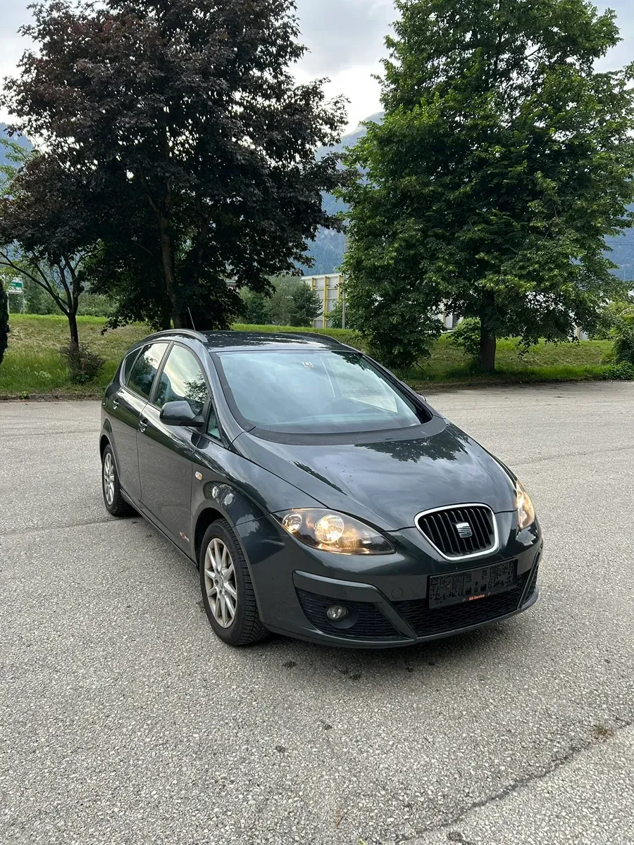 Seat Altea Xl 2012 photo 3