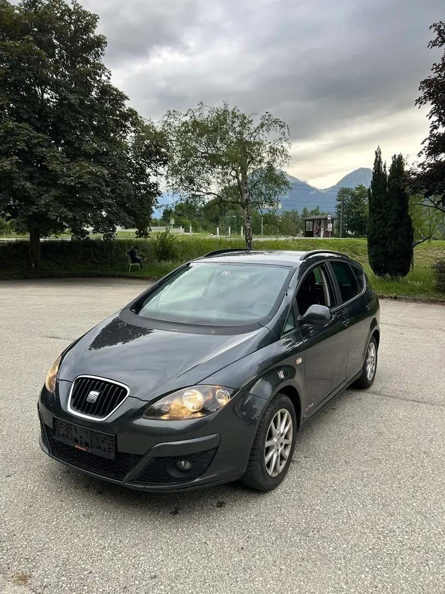 Seat Altea Xl 2012 photo 2
