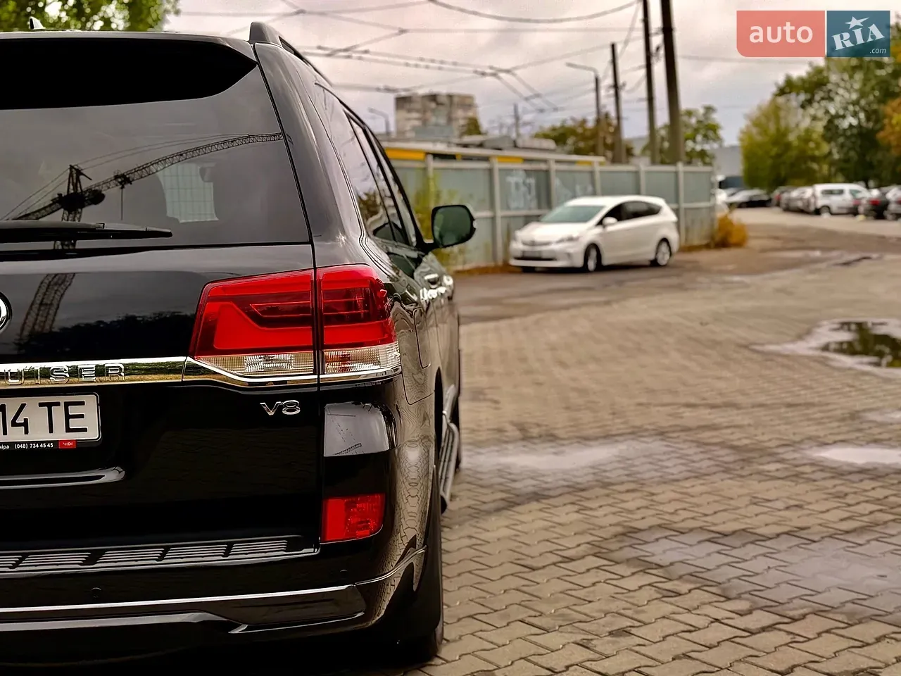 Toyota Land Cruiser 2017 photo 2