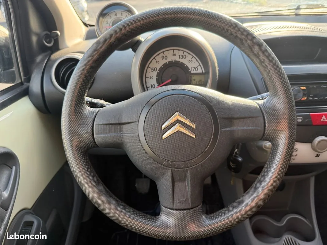 Citroen C1 2011 photo 4