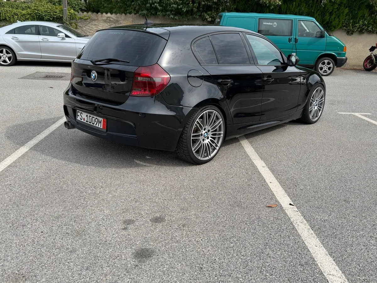 BMW 1 Series 2011 photo 3