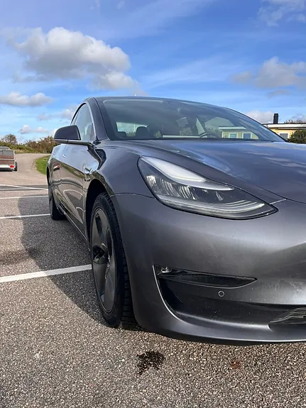 Tesla Model 3 2019 photo 3
