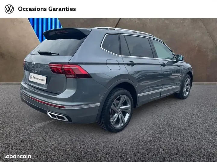 Volkswagen Tiguan Allspace 2023 photo 2