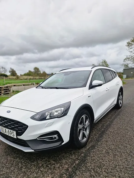 Ford Focus 2020 photo 2