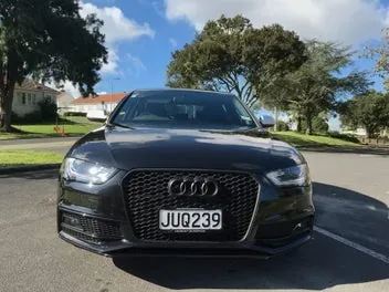 Audi A4 2014 photo 2