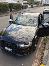 Audi A4 2014 photo 4