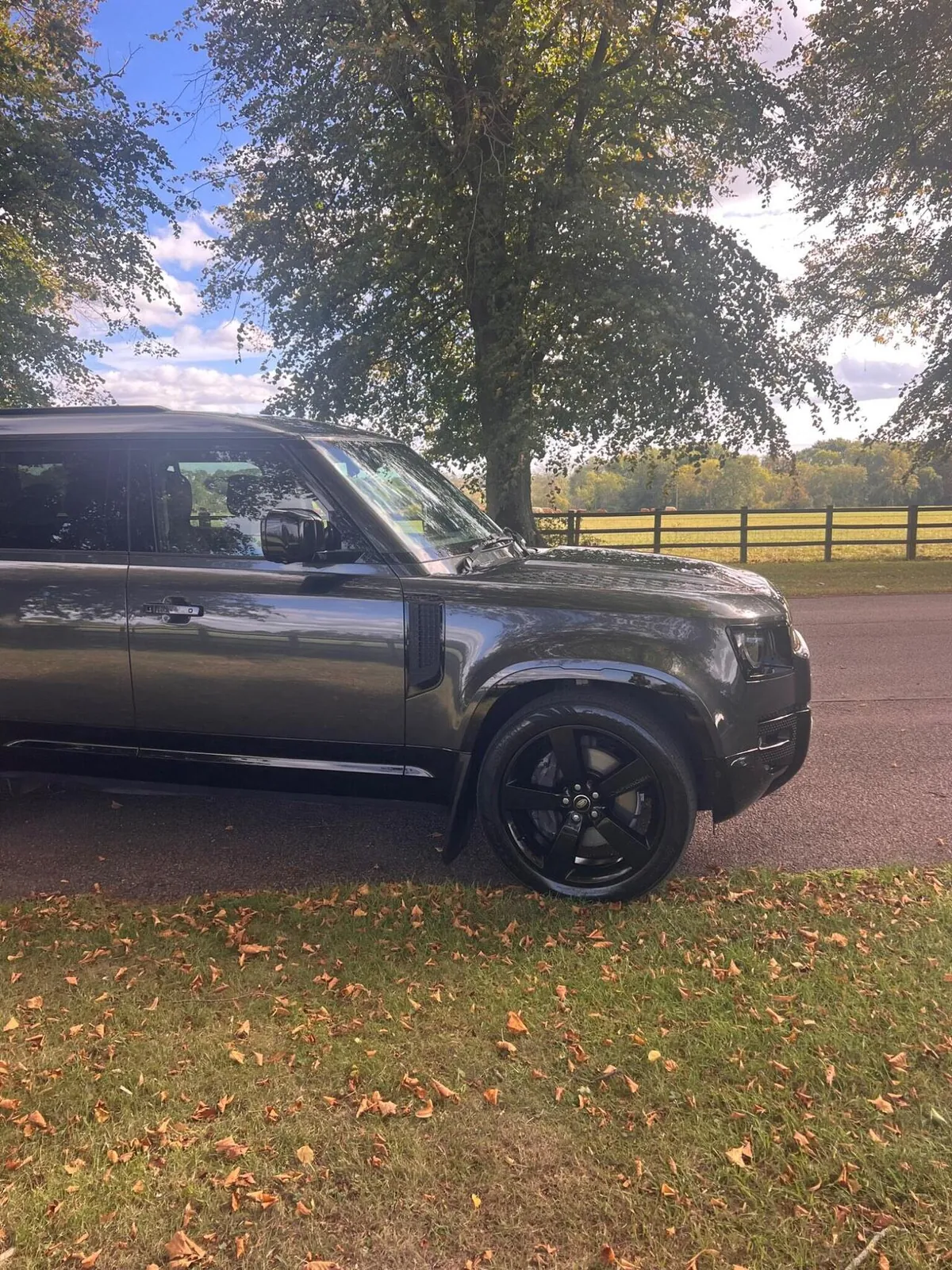 Land Rover Defender 110 2024 photo 5