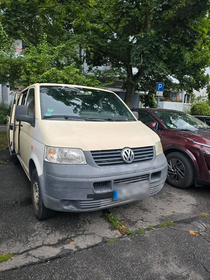 Volkswagen T5