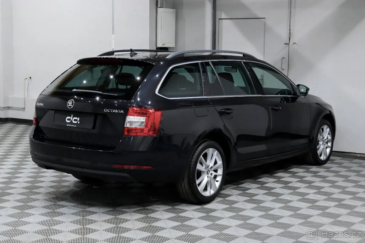 Skoda Octavia 2018 photo 5