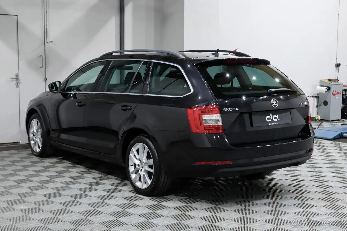 Skoda Octavia 2018 photo 4