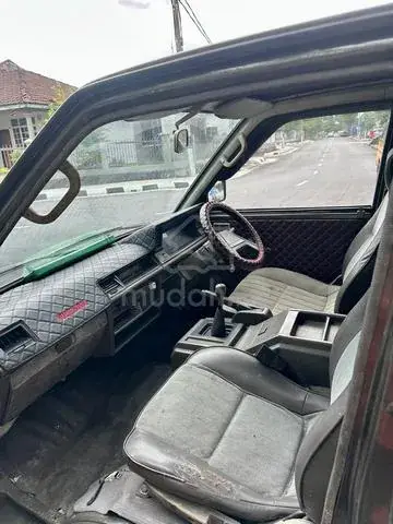Nissan Vanette