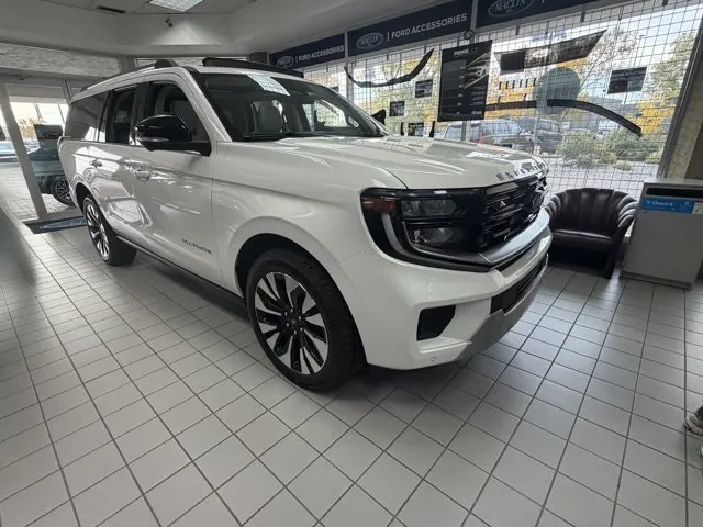 Ford Expedition 2026 photo 2